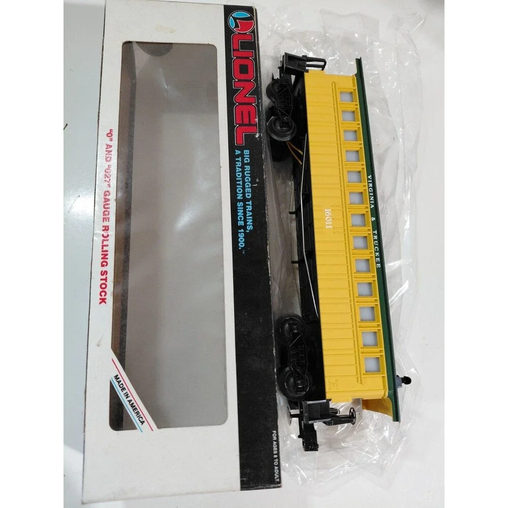 Lionel 6-16011 O Gauge Model Railroad Virginia & Truckee Passenger Car w/Box